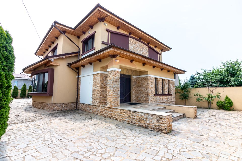 Casă / Vilă cu 4 camere de vânzare Corbeanca