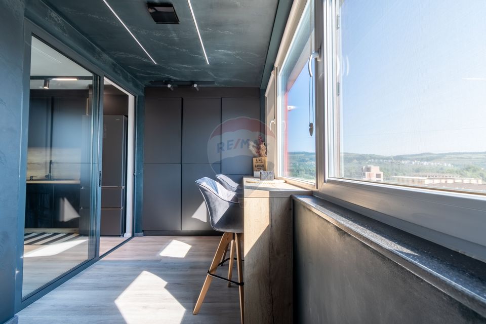 Apartament de vanzare, 2 camere, balcon inchis, zona BMW