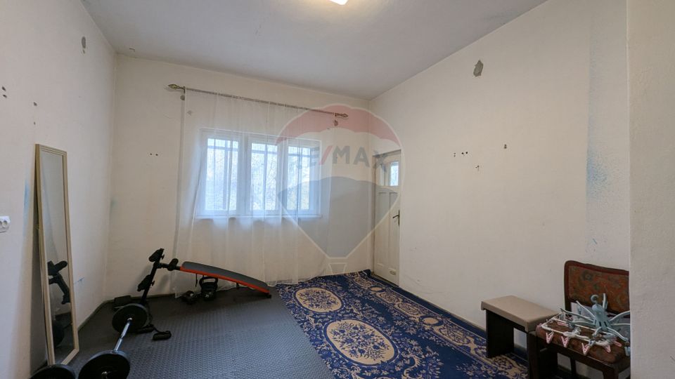 Vânzare Casă / Vilă cu 11 camere  în zona Iancului