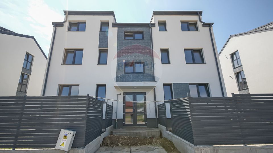 COMISION 0%! Apartament cu 2 camere | PARCARE | DECOMANDAT