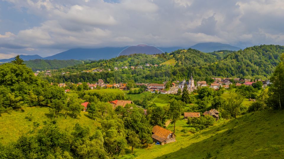 COMISION 0% Teren 11,381 mp Moieciu de Jos / Oportunitate unică