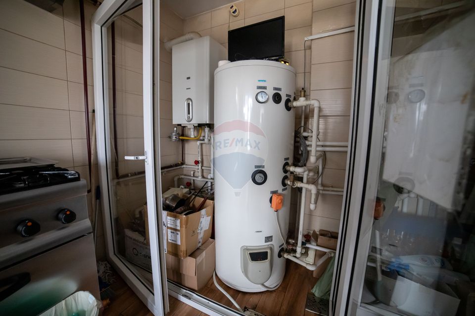 21 room Hotel / Pension for sale, Calea Romanului area