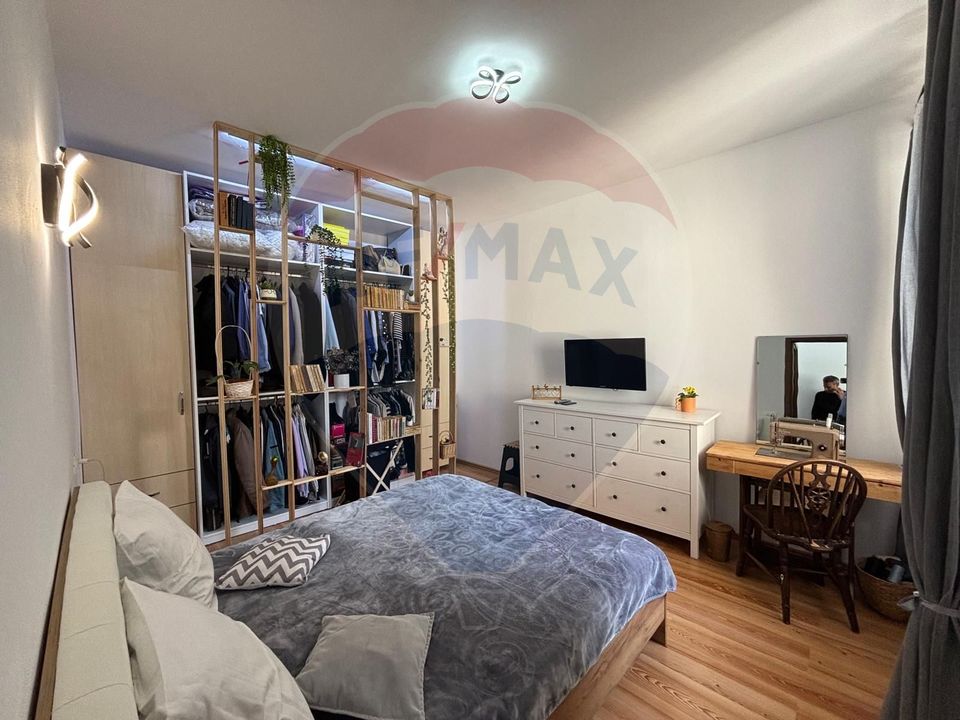 Ultracentral, rar: apartament 3 camere în vilă, Cișmigiu, renovat