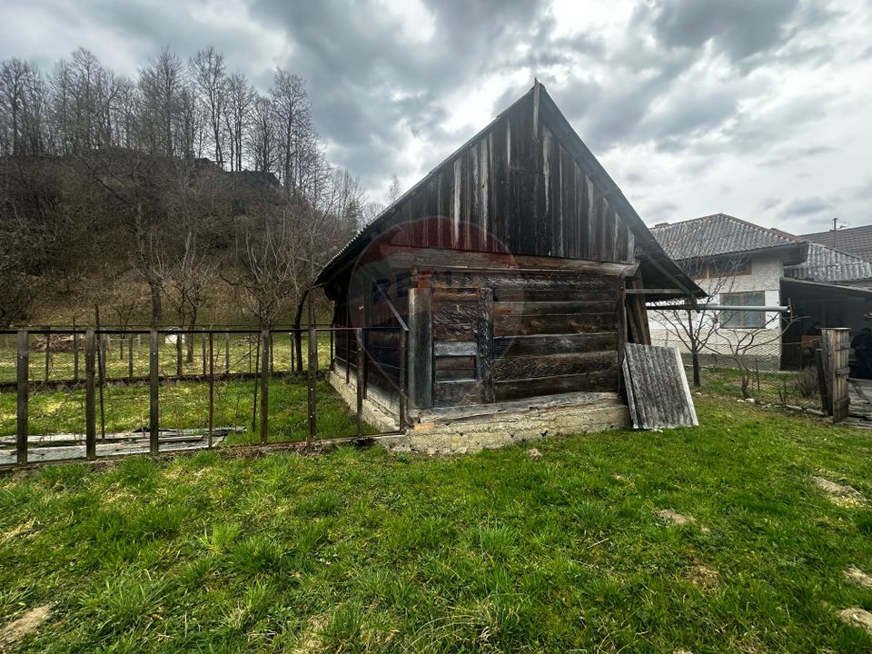 Viseul de Sus- CASA , priveliste, liniste ,