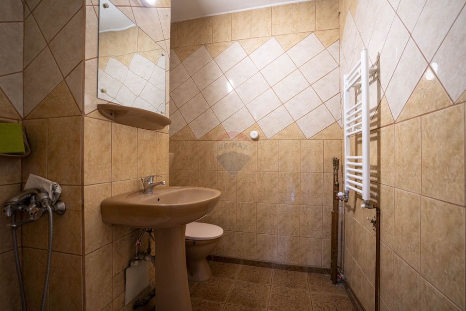 De vânzare apartament cu 4 camere, Bulevardul Decebal