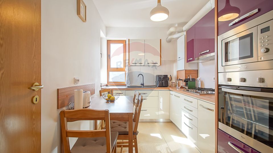 Apartament 3 camere decomandat, Casa Nobel – Nicolae Labiș 36