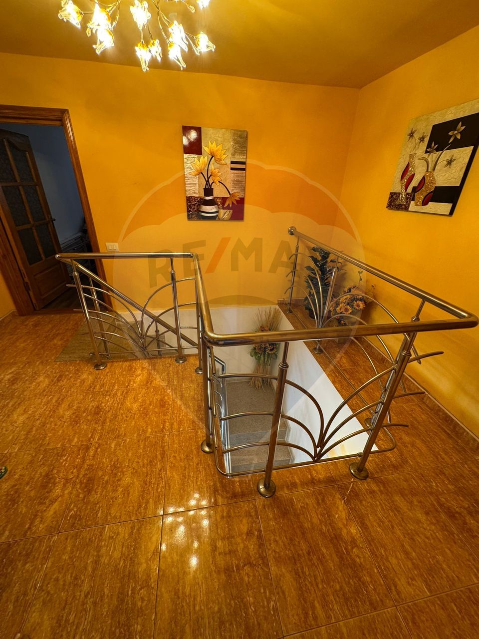 6 room House / Villa for sale