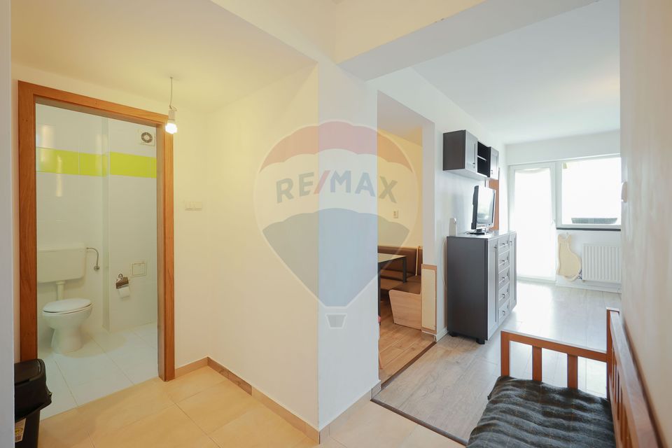 3 room Apartment for rent, Nufarul area