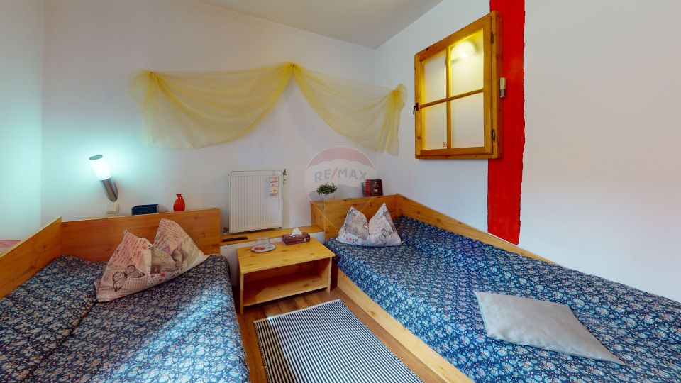 Pensiune de Vânzare Sinaia | Lângă Telecabină | Business activ 20 ani