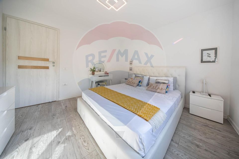 Apartament decomandat, mobilat si utilat lux,  Racadau!