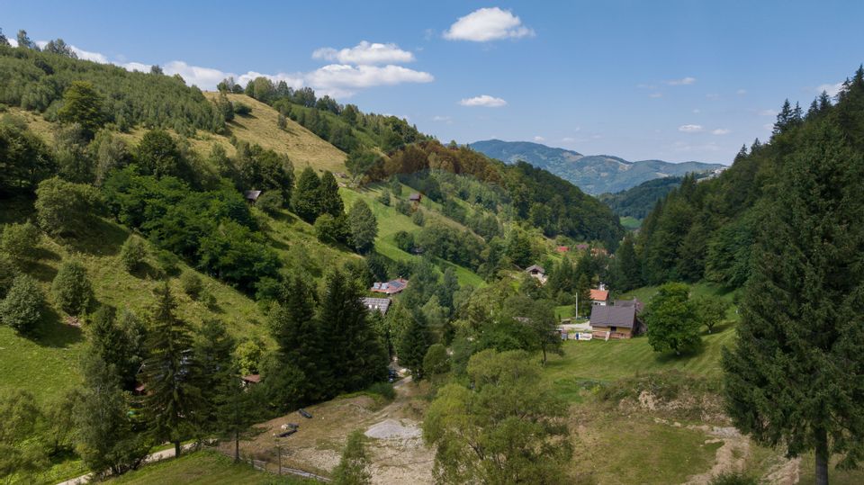 De vânzare – Teren cu autorizație de construire, Șimon / Bran