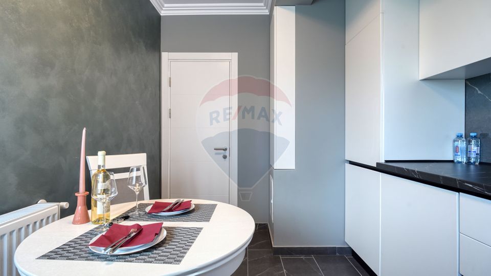 2 room Apartment for rent, Tractorul area