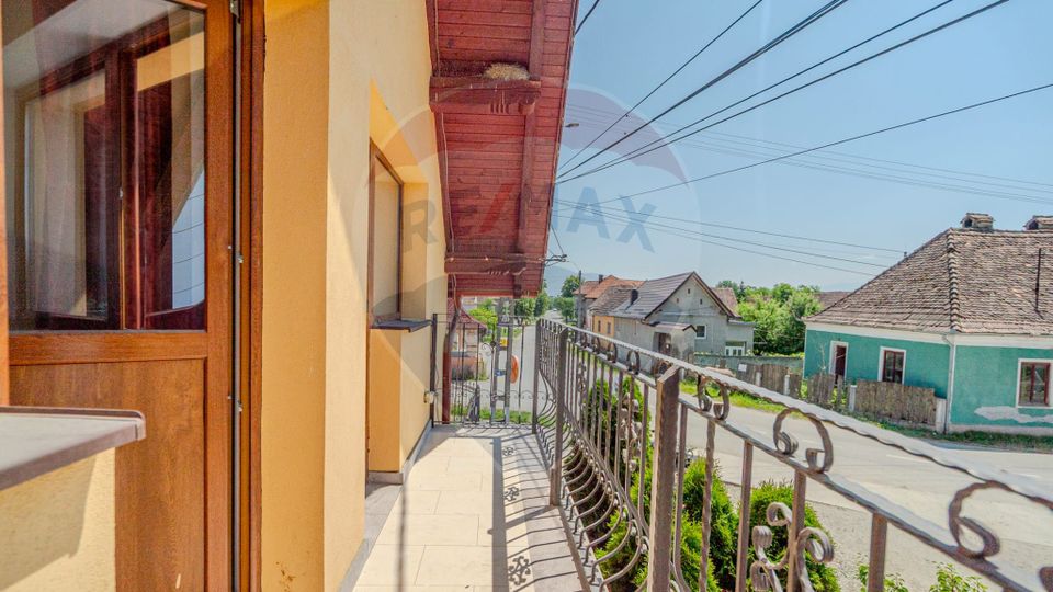 5 room House / Villa for sale