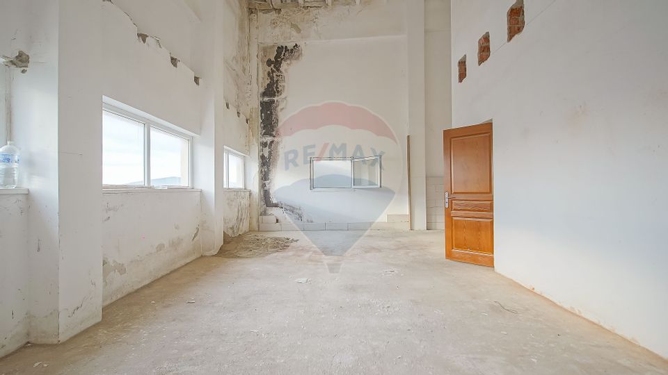 494sq.m Industrial Space for sale, Uzina 2 area