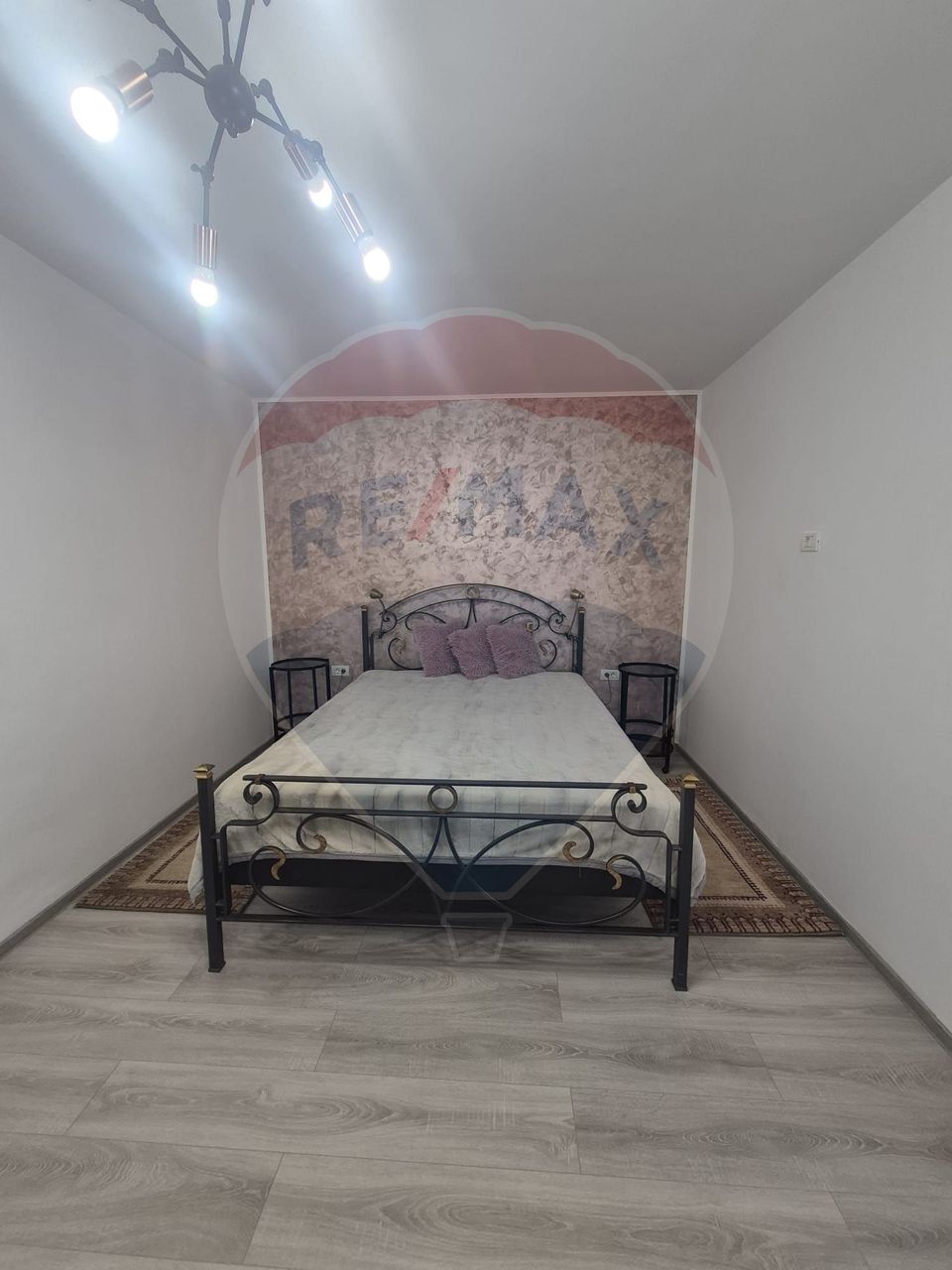 2 room Apartment for rent, Central area