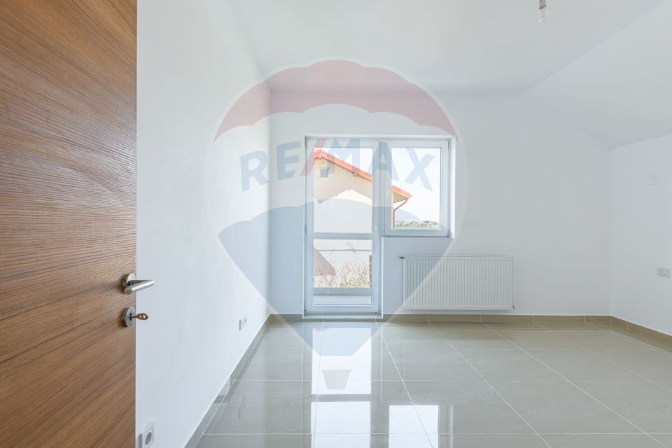 Casă  |  4 camere  |  Bragadiru-Varteju |