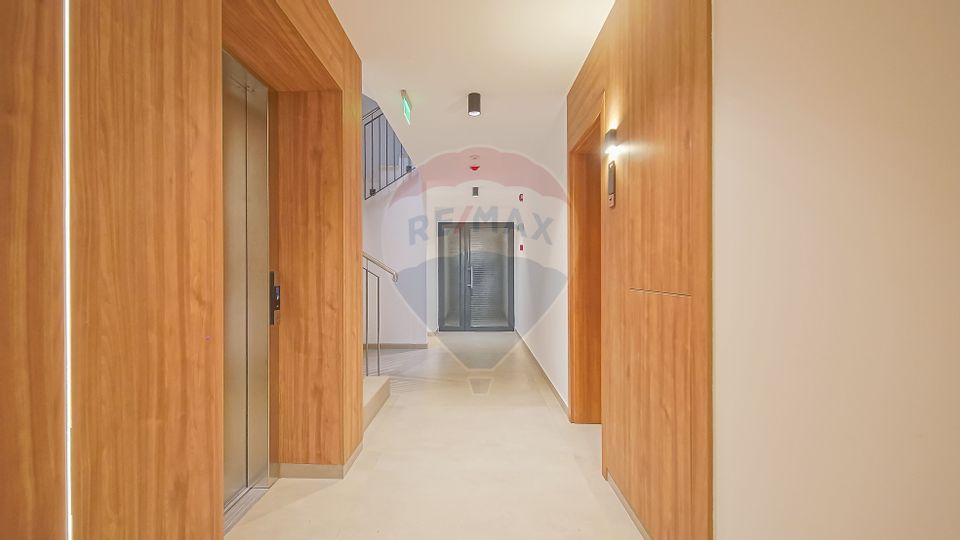 2 room Apartment for rent, Tractorul area