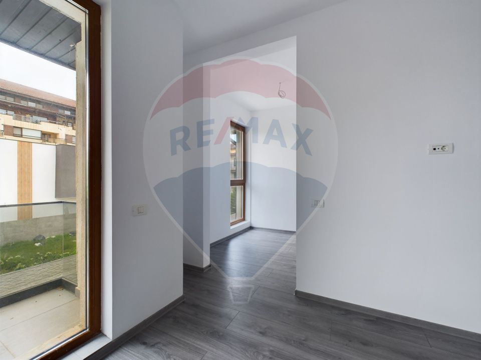 5 room House / Villa for sale