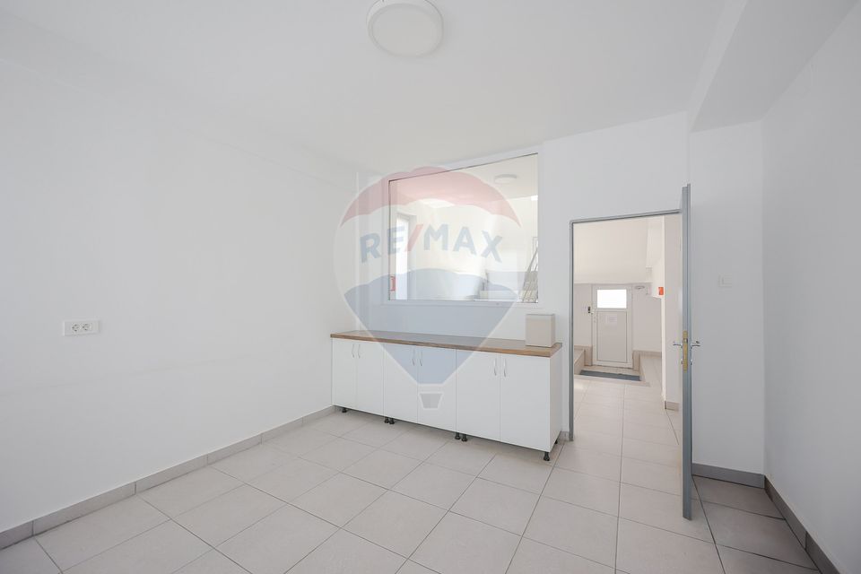 10sq.m Office Space for rent, Centura area