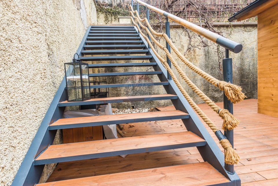 Apartament premium, in vila, Drumul Poienii, terasa proprie si gradina