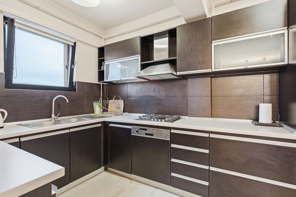 PENTHOUSE ULTRACENTRAL CU PRIVELISTE PANORAMICĂ | 3 CAMERE