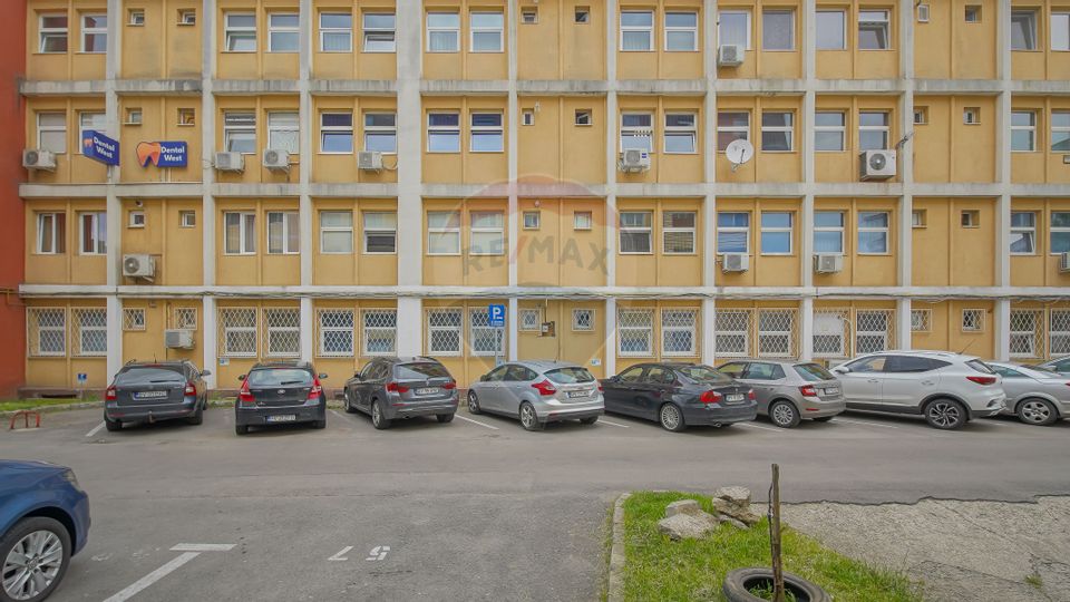 122sq.m Office Space for sale, Astra area