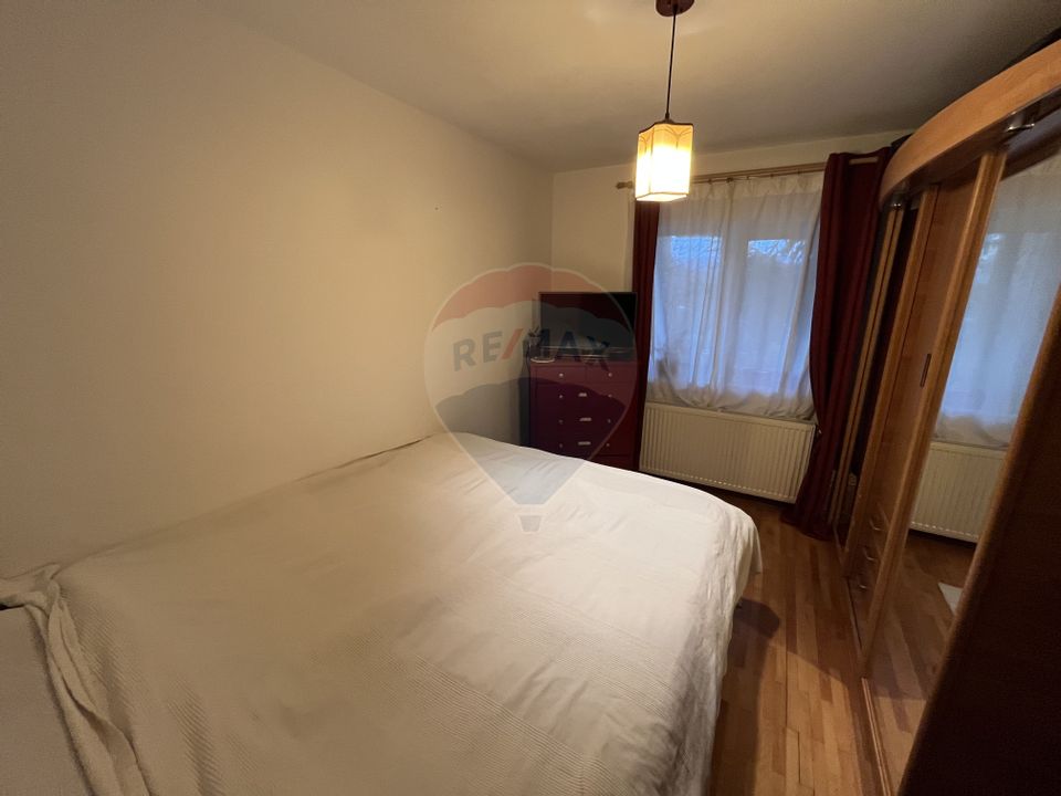 Apartament de vânzare cu 4 camere Câmpulung -  Grui la super preț