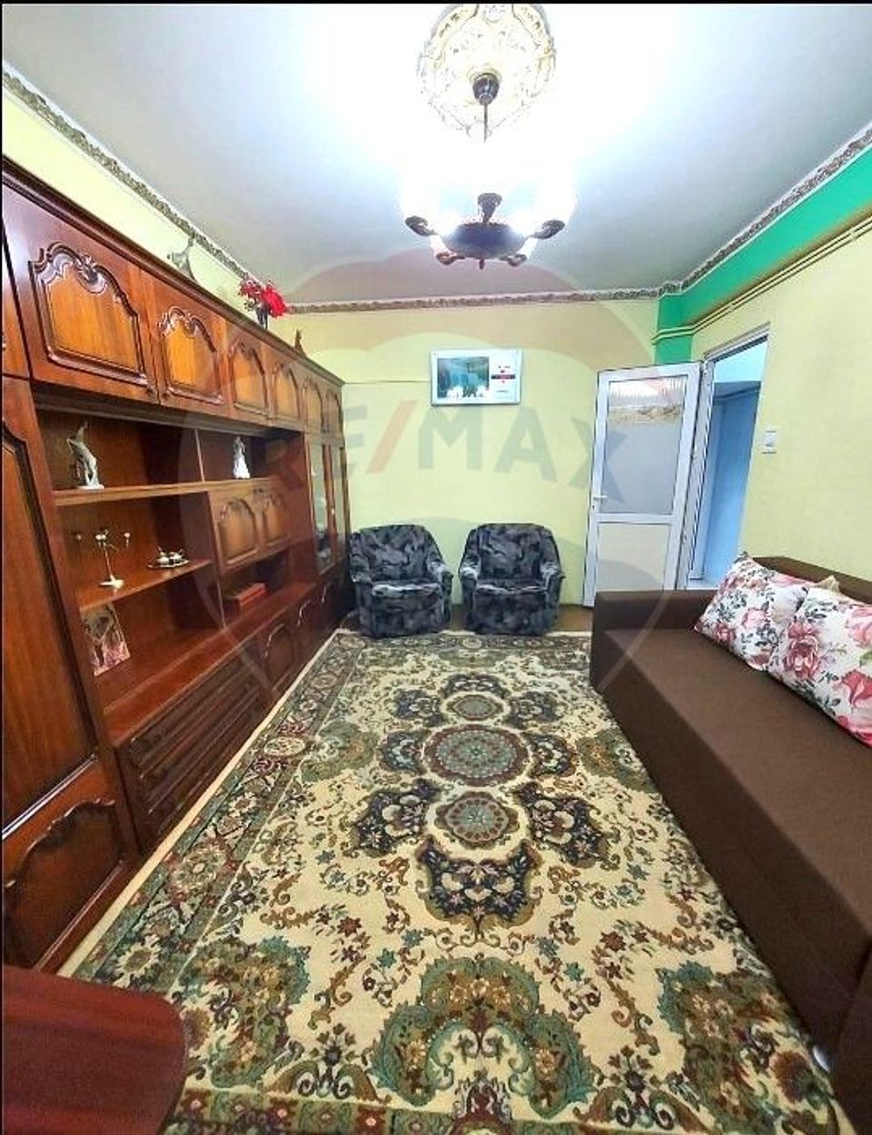 For rent 2 separate rooms, central, Salaj