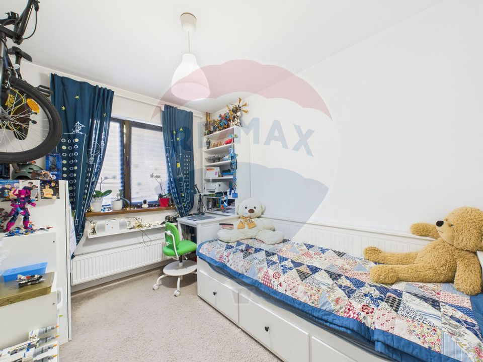 Apartament cu 3 camere de vânzare în zona Ferentari