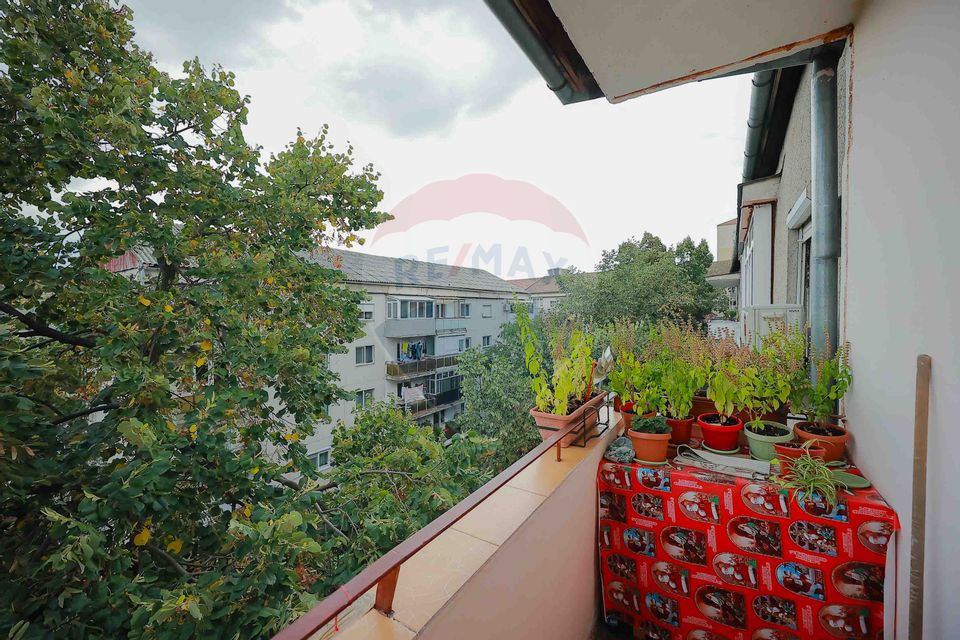 Apartament cu 2 camere de vânzare str. Cazaban, zona Ioșia
