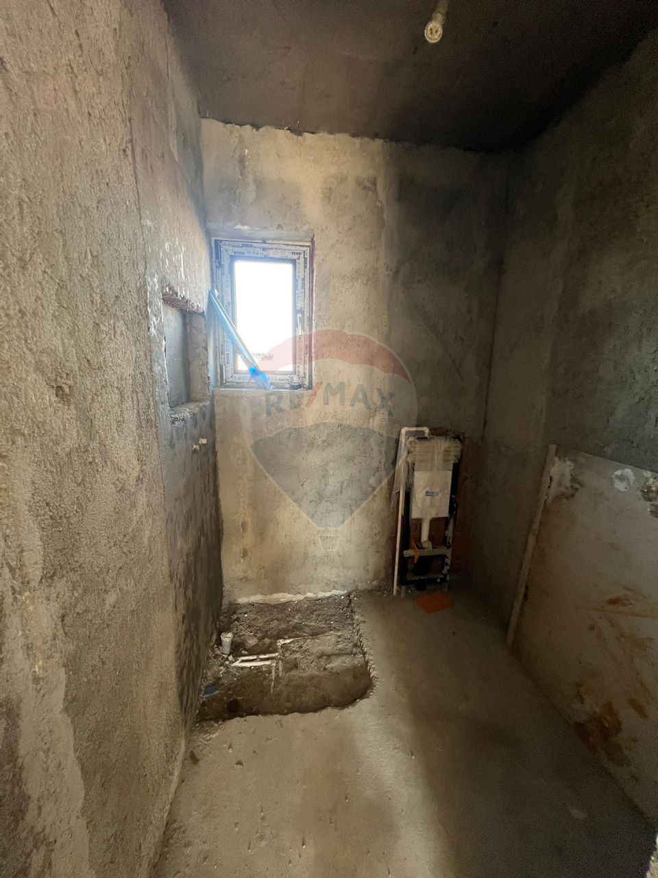 Casă / Vilă cu 3 camere de vânzare