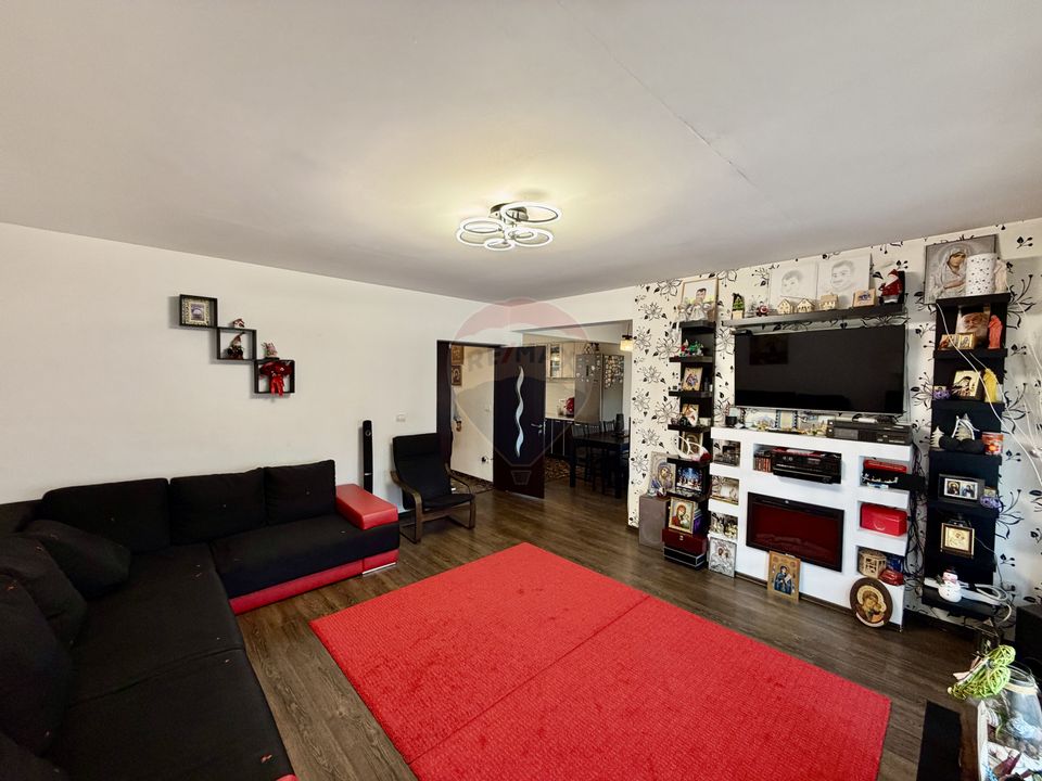 4 room House / Villa for sale