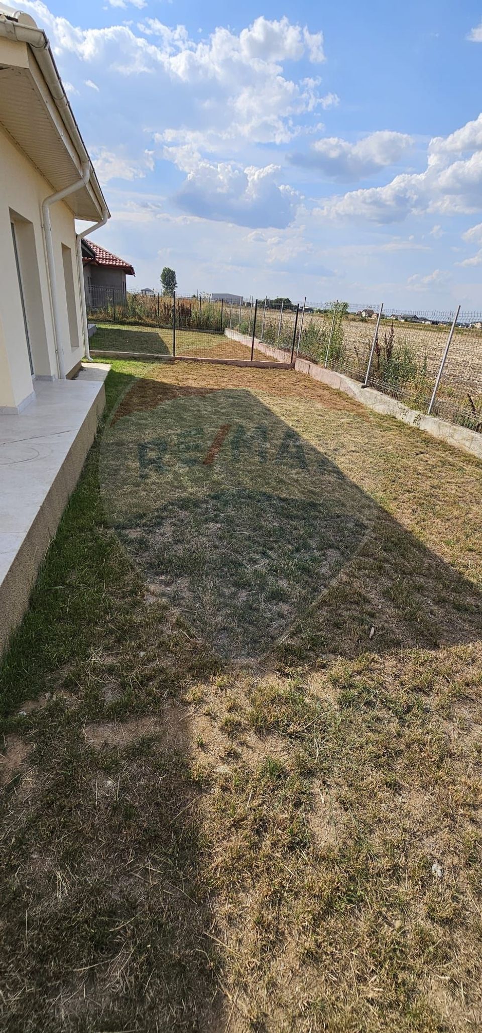 4 room House / Villa for sale