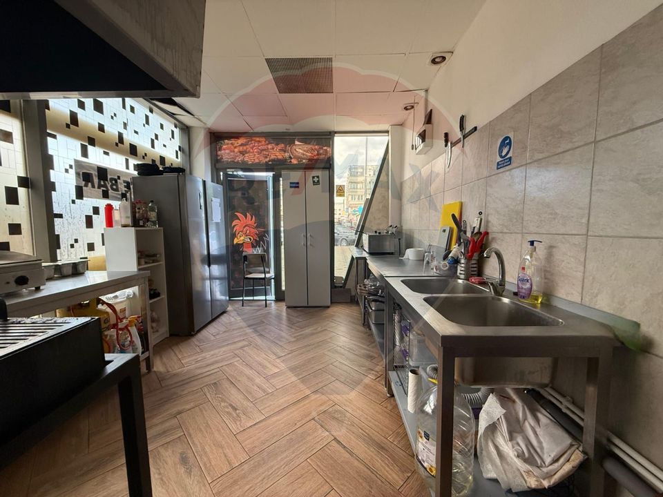 Bar restaurant cafenea - preluare afacere in zona ultracentrala Bacau