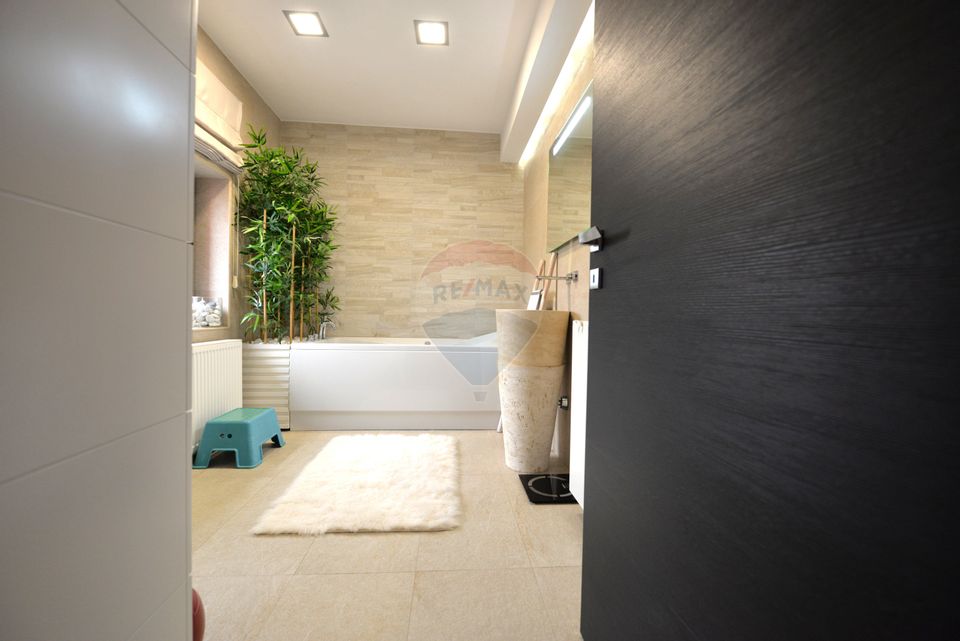 Casa Vila cu 4 camere de vanzare in  Cernica langa padure