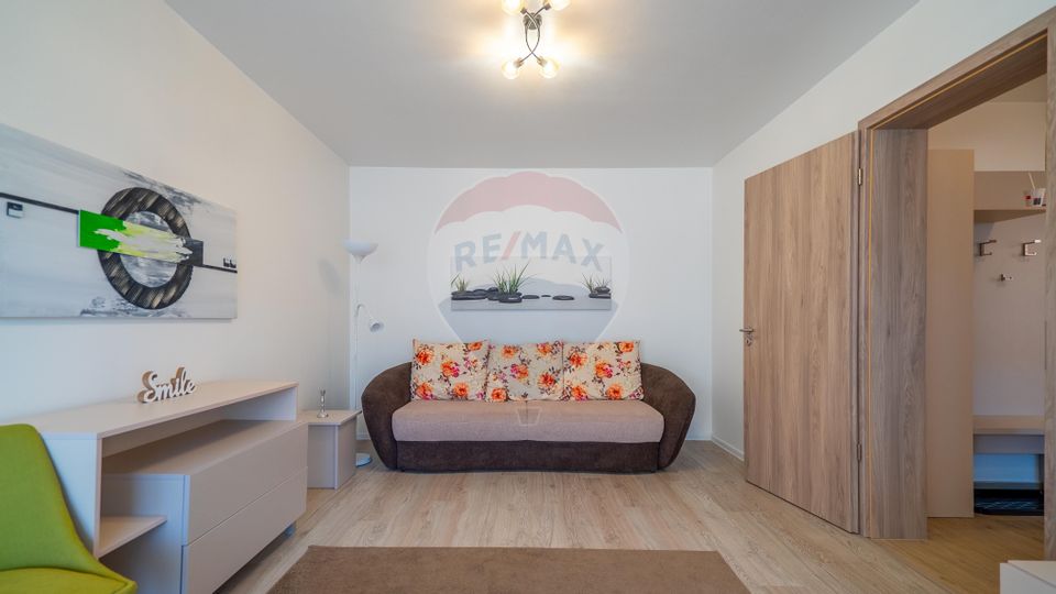 Apartament cu 2 camere de închiriat, zona Coresi, Tractorul