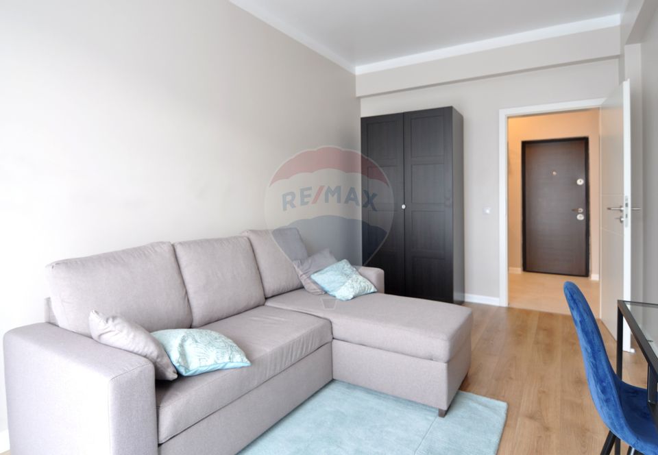 Apartament spațios, 3 camere, închiriere în zona P-ta Mihai Viteazu
