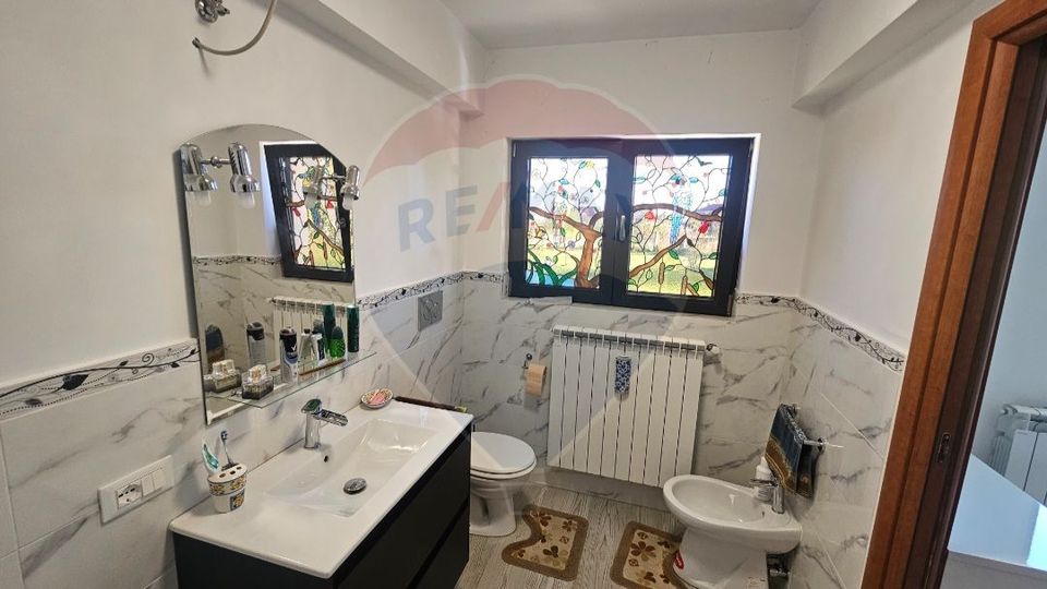 5 room House / Villa for sale