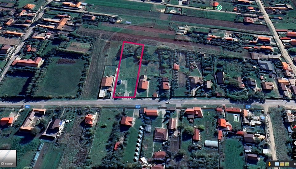 Teren intravilan de vanzare 2,950 mp Podu Oltului / Strada Principala