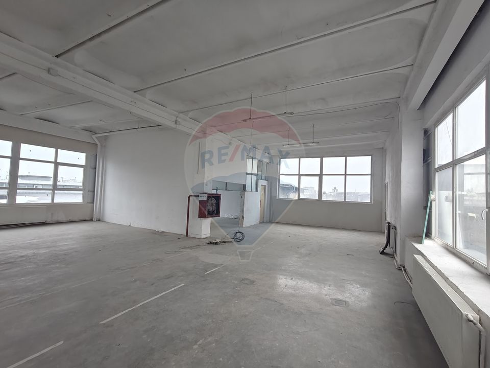 Spațiu depozitare sau productie de 600mp de închiriat în zona Bulgaria