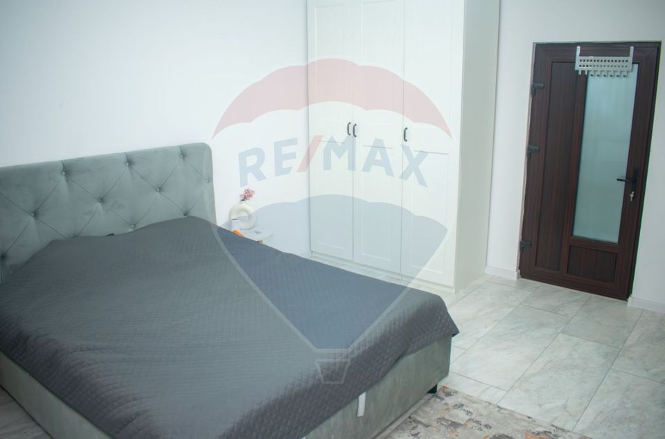 Casă / Vilă cu 5 camere de vânzare