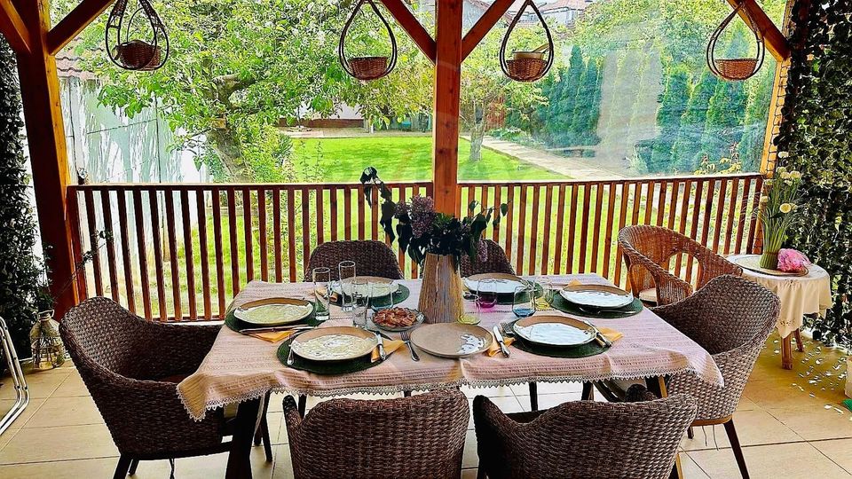 5 room House / Villa for sale, Calea Poplacii area