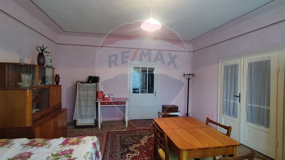 CASĂ DE VÂNZARE , Loc.Carastelec  jud. Sălaj - oportunitate unică!