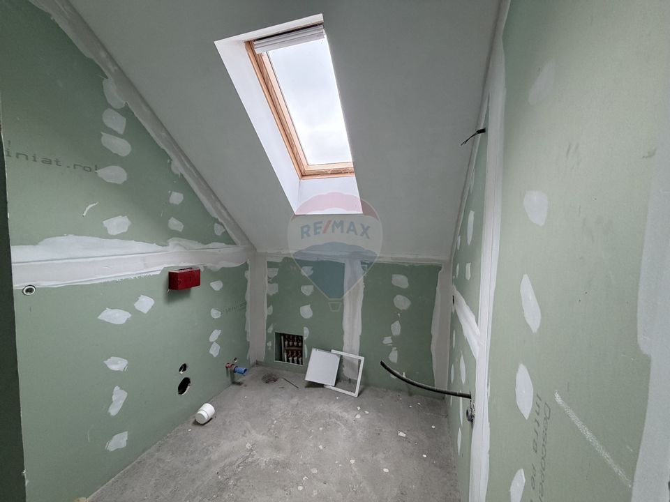 7 room House / Villa for sale, Est area