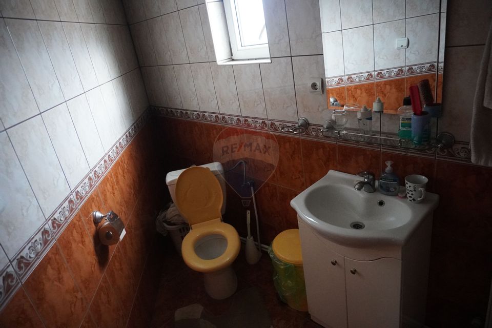 5 room House / Villa for sale