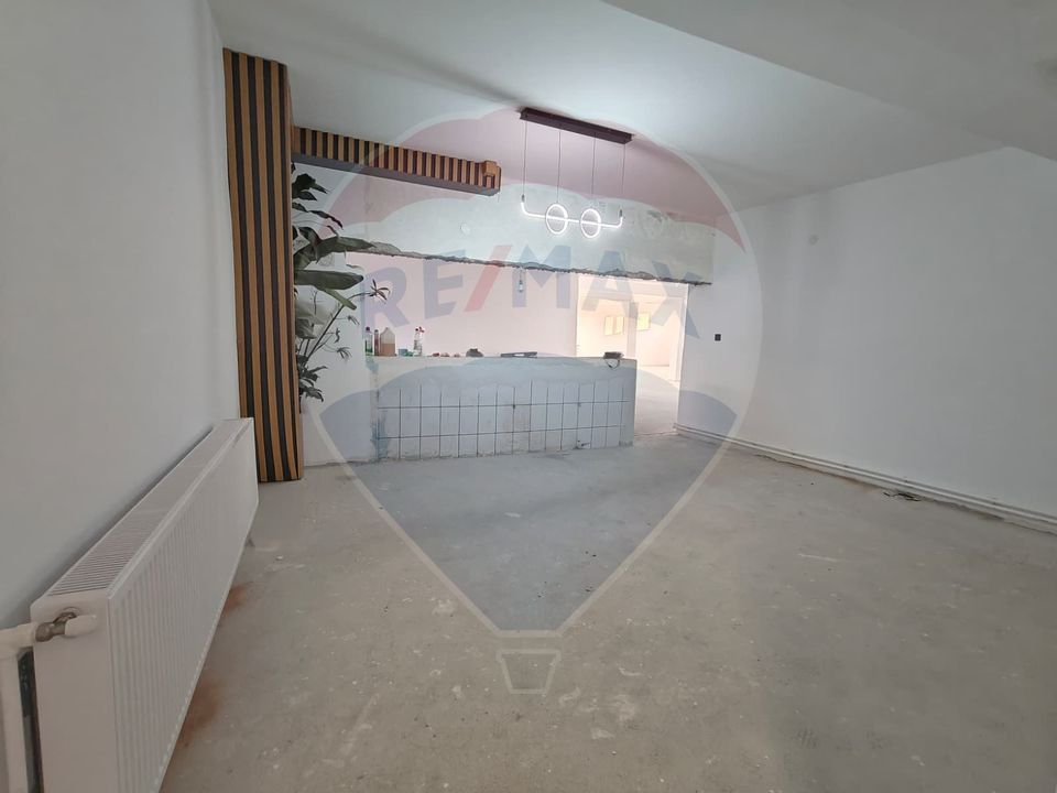 535.37sq.m Commercial Space for rent, Central area