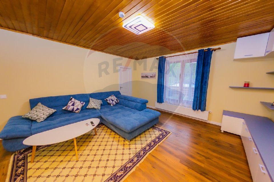4 room House / Villa for sale, Ferneziu area