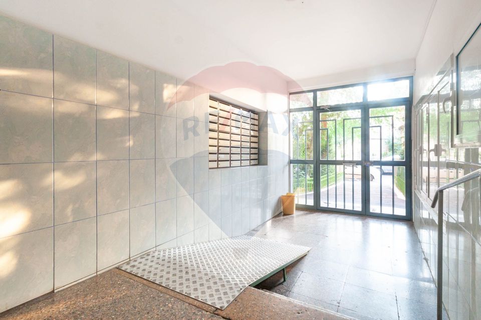 Apartament 3 camere piata Progresul