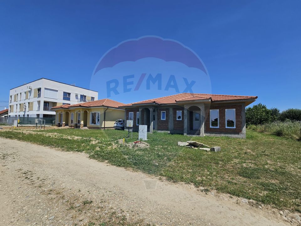 6 room House / Villa for sale