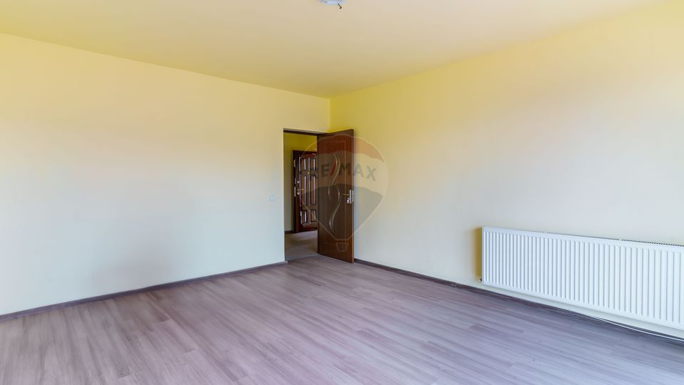 Apartament cu 2 camere, comision 0% la cumparator